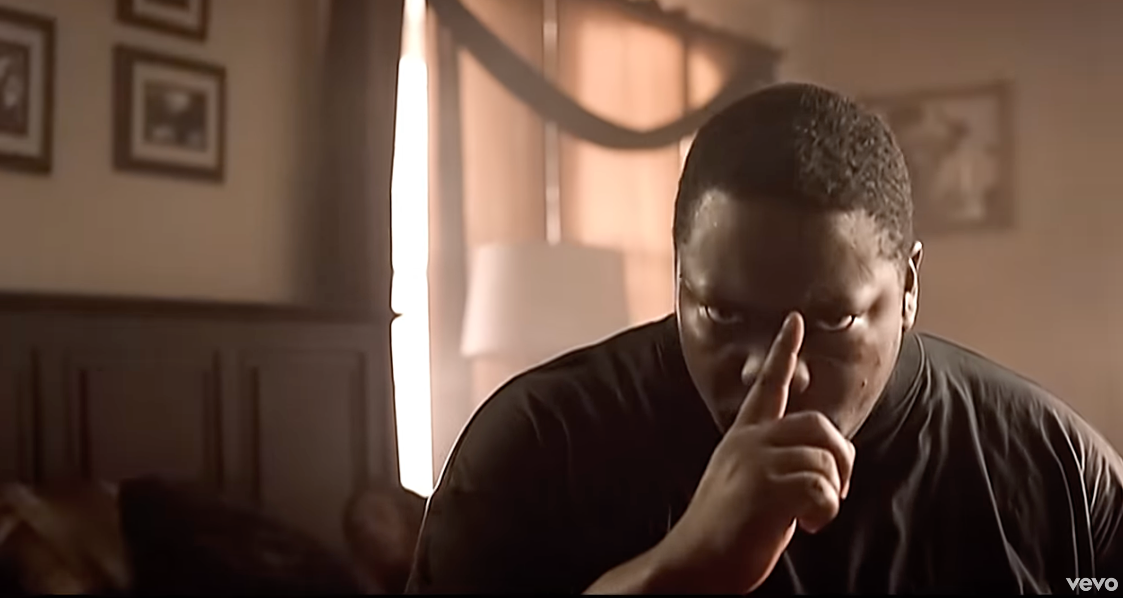 Beanie Sigel - Feel it in the air